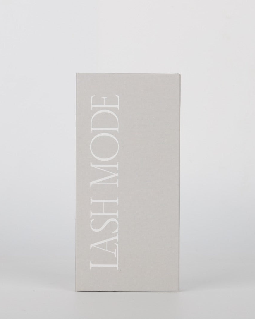 Open Lash Mode volume lash tray, 16 rows with a 2mm sticky strip